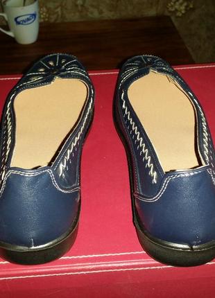 Новые синие повседневные туфли  платформа балетки с перфорацией cotton traders эко-кожа7 фото