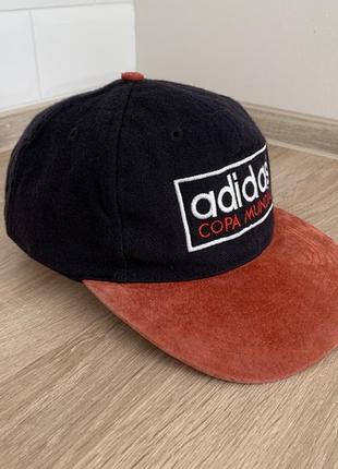 Чоловіча вінтажна кепка adidas copa mundial snapback hat vtg