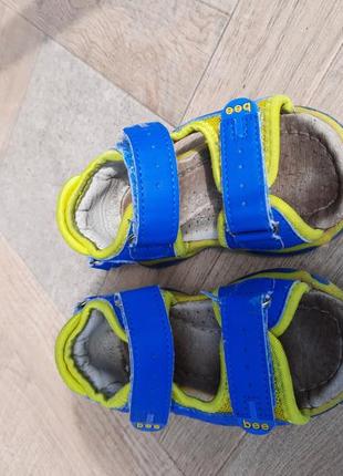 Сандалі дитячі