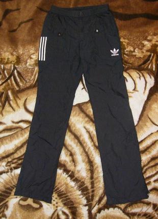 Спортивные штаны adidas, размер xs1 фото