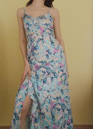 Платье сарафан с рюшами в цветочный принт