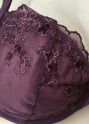 Бюстик на м'якій чашці 75/в