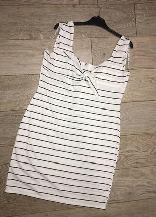 Белое платье в морском стиле 5