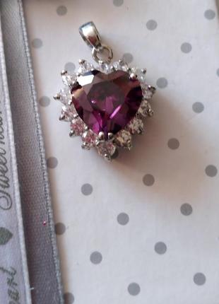 Кулон сердце с фиолетовыми цирконием в цвет аметиста