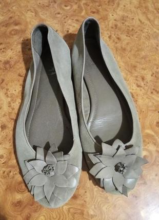 Балетки жіночі