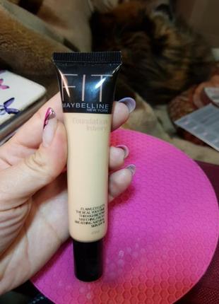 Тональный крем maybelline fit