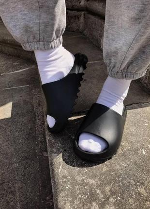 Yeezy slide black шльопанці тапочки тапки сланці