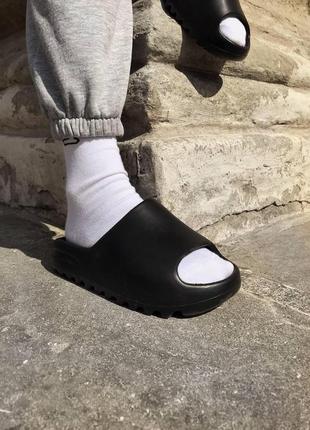 Тапки тапочки yeezy slide black шльопанці