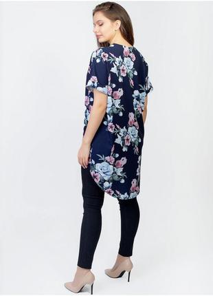 Удлиненная блуза в цветочный принт3 фото