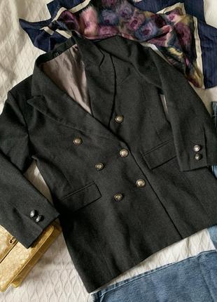 Удлиненный шерстяной  двубортный пиджак6 фото