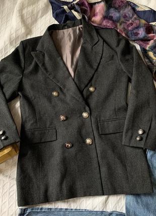 Удлиненный шерстяной  двубортный пиджак8 фото