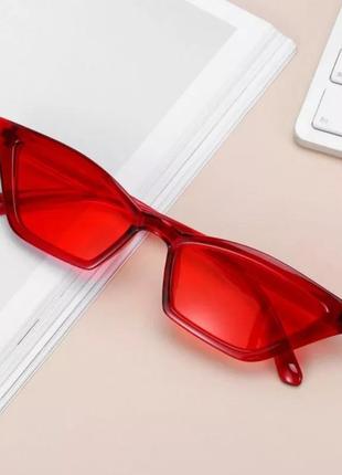 Тренд узкие красные очки кошечки солнцезащитные лисички ретро стиль окуляри червоні4 фото