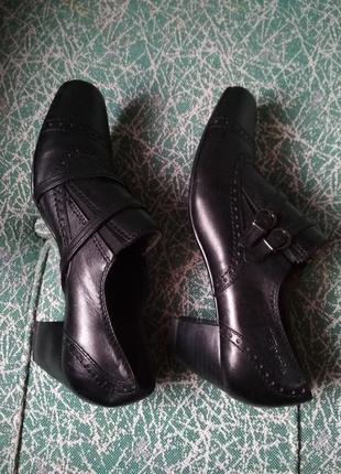 Под винтаж кожаные 💢 туфли tamaris лоферы на низком устойчивом каблуке4 фото