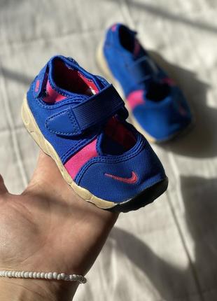 Спортивные сандали nike premium , оригинальные сандали 22 размер