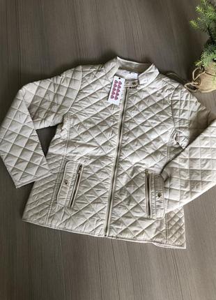 Курточка весна стьогана прошита беж стильна