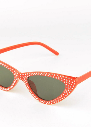 Жіночі окуляри котяче око - червоні з чорними лінзами2 фото