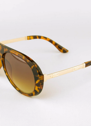 Стильные женские солнцезащитные очки - леопардовые5 фото
