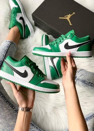 Кросівки nike air jordan low 'pine green' кроссовки