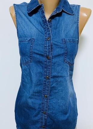 Джинсовая рубашка