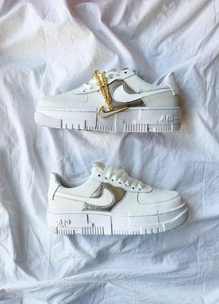 Кросівки nike air force pixel gold chain white кроссовки2 фото