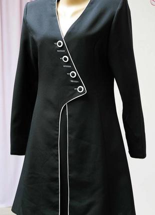 Шикарный модельный костюм-тройка: длинный пиджак брюки юбка размер s m