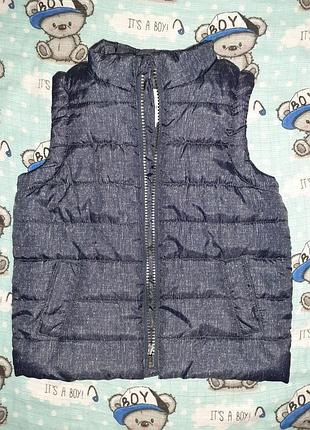 Фірмова безрукавка р.1.5- 2