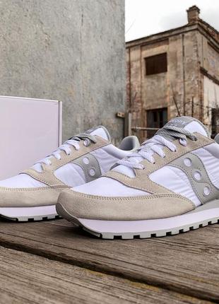 Мужские оригинальные кроссовки saucony jazz original 2044-396s white белые бежевые3 фото