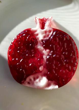 Мыло ручной работы "гранат"
