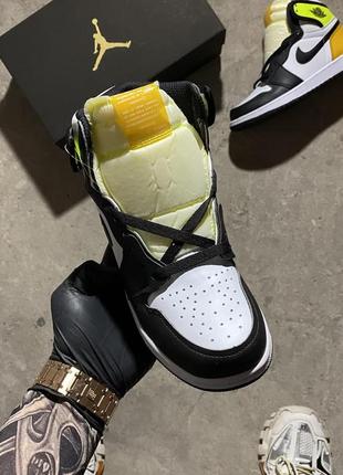 Кроссовки nike air jordan 1 high og “volt gold” 36-37-37-38-39-41-42-43-44-456 фото