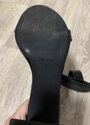 Босоножки bershka5 фото