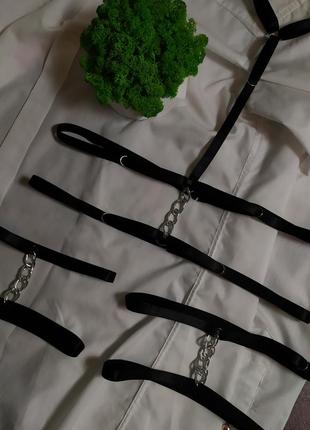 Комплект портупей с цепями 🖤 портупея на шею и талию и гартеры на ноги4 фото