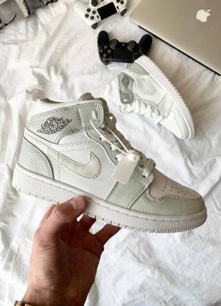 Кросівки nike air jordan 1 mid grey camo кроссовки