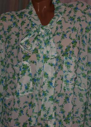 Лёгкая шифоновая блуза (4хл замеры) с кармашками, узор, отлично смотрится.2 фото
