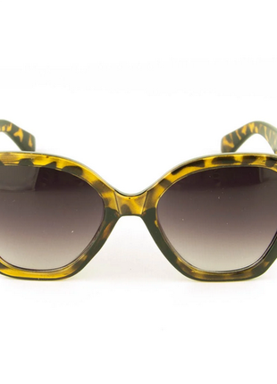 Стильные женские солнцезащитные очки - леопардовые
