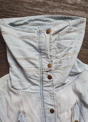 Стильная джинсовая куртка парка размер с-м4 фото