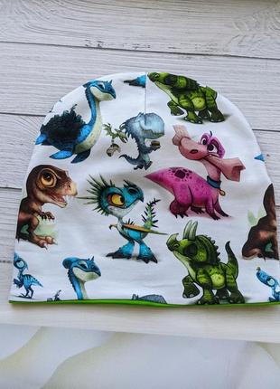 Лёгкая трикотажная шапочка весна/осень