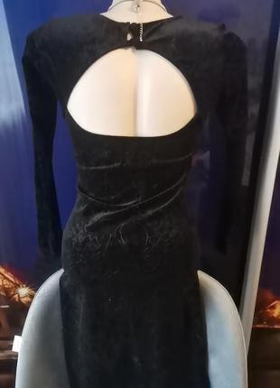 Бархатное утонченное  платье - футляр, маленькое чёрное платье miss selfridge4 фото