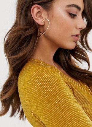 Золотисті сережки сердечко сережки asos