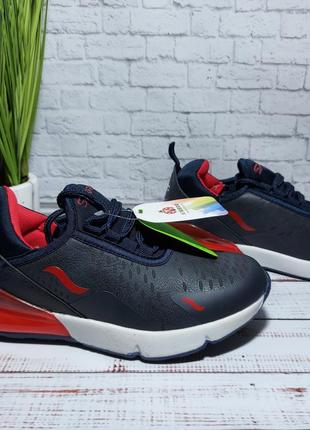 Кросівки 34,35