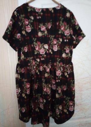 Гарне плаття в квітковий принт 54 розміру2 фото