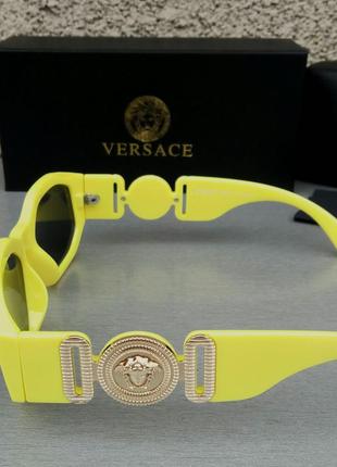 Очки в стиле versace трендовые солнцезащитные очки желтые яркие узкие модные4 фото
