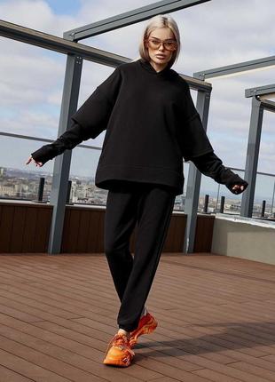 Новий спортивний, прогулянковий костюм