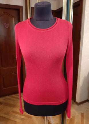 Легкий светр