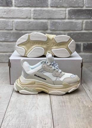 Кросівки triple s white кроссовки