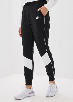 Женские спортивные штаны nike2 фото