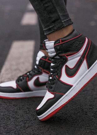 Кроссовки air jordan retro 1