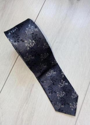 Вузький шовковий галстук з квітковим малюнком1 фото