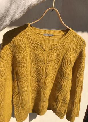 Горчичный вязаный свитер s/m
