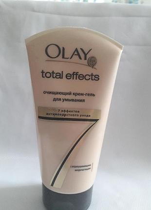 Очищуючий крем-гель для вмивання total effects .olay.