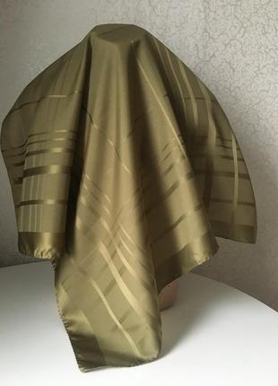 Нагрудний хустку 78*77